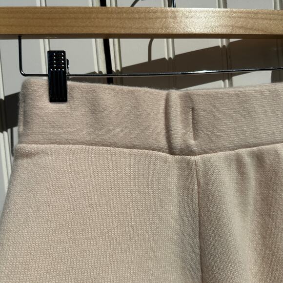 Lisa Yang Winnie Shorts 100% Cashmere Pearl Warm Cream Size 0 Extra Small NWT - Picture 9 of 15